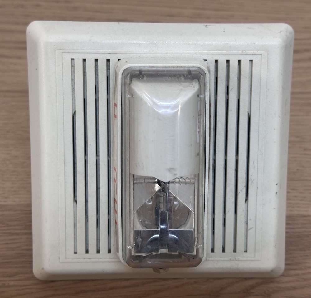 Edwards EST 757S2-15PSW Fire Alarm Speaker Strobe