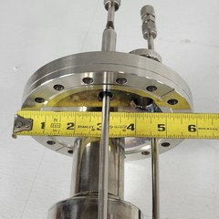 Varian DN100CF 6″ MBE Effusion Cell LN2 Dewar Cryoshroud DN35CF DN16CF UHV Cool