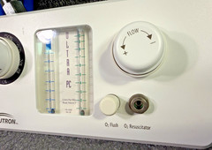 Accutron Ultra PC 31970 Dental Nitrous Sedation Regulator Cabinet Flush Mount