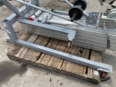 Genie Superlift Contractor, SLC- 24, 650 lbs Load Capacity, Lift Height 24′. M42