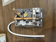 1-BARBER COLMAN-Schneider-invensys TK-1001-0-2 Pneumatic Room Thermostat 55-85 F