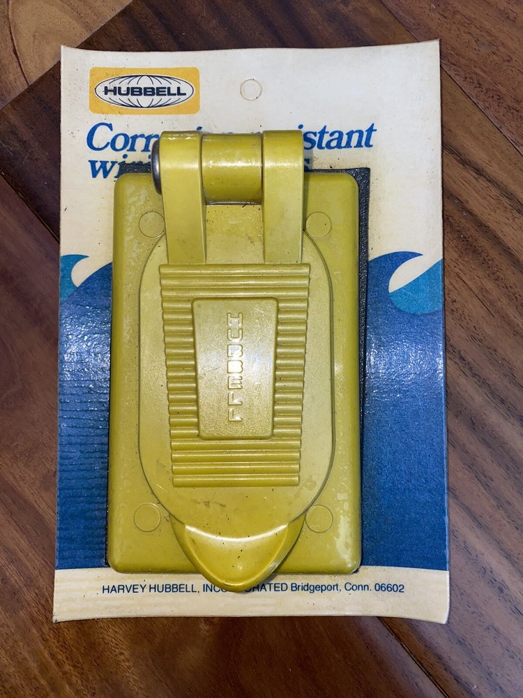 Hubbell Corrosion Resistant Vertical Weatherproof Cover Vintage New Yellow