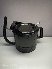 Lumax LX-1534 Black 4 Quart Flow Control Measure Can with a Flexible Spout.