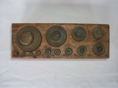 Antique Stansi 13 piece Weight Set 1 gram- 1 kg Chicago Il Medical calibration