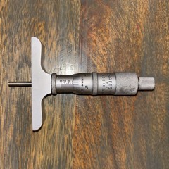 Craftsman Variable Depth Gauge Micrometer w/Wood Storage Box Case & Extra Gauges