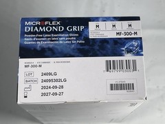 Microflex MF-300-M MRDIUM Diamond Grip Latex Gloves 100 Count