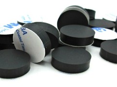 3/4″ Dia x 3/16″ Tall Peel & Stick Silicone Feet for Speakers, Amps & Racks
