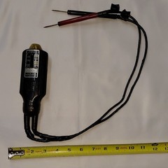 Wiggington 5008 Analog Voltage Tester AC/DC 60Hz 110-600V Polarity Test