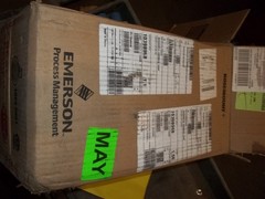 NIB ROSEMOUNT 8732EMT1A1N5M4 8705TPE010S1M0G3B3 MAGNETIC FLOW METER (HH6)