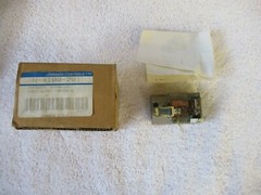 NIB Johnson Controls Humidostat Direct Acting Horizontal H-4100-201