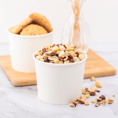 Karat Earth Eco-Friendly 10oz Paper Food Container (90.8mm), White – 1,000 ct