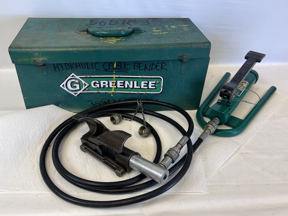 GREENLEE 800 HYDRAULIC CABLE BENDER WITH GREENLEE 1725 HYDRAULIC FOOT PUMP