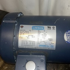 NEW 1.5HP LEESON 1140RPM 56C TEFC 3PH MOTOR 113634.00