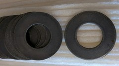 Lot Of 10 – 4.75″ OD, 2.25″ ID. Galvanized Steel Flat Washers. Ea washer Is 11oz