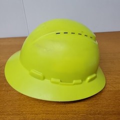 3M ANSI/SEA Z89.1 Full Brim Hard Hat, Type 1, Class C, Adjustable Sizing 6⅝-7¾