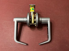 Best 7K Contour Angle Return Lever Lockset, With Turn Button, Without Core