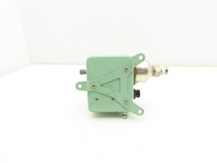 SMC ISG211-N030 Mechanical Pressure Switch .02-0.3 Mpa