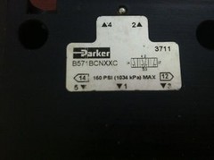 Parker 1/4" NPT Port Dub Solenoid 3-Pos Valveles Coil Solenoid Valve B571BC