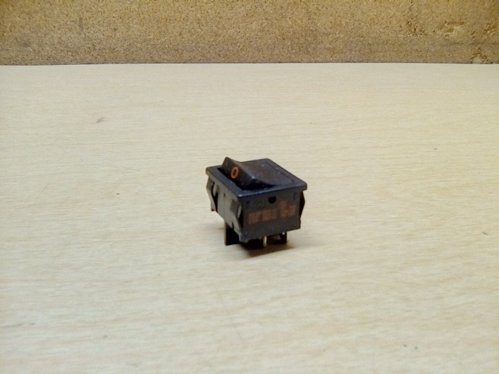 Marquardt 1802 Rocker Switch 70A 250V OFF/ON IP40 4.8mm