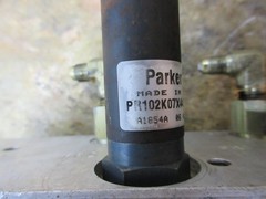 HITACHI SEIKI HT23J PARKER HYDRAULIC VALVE PR102K07X4414 HFC32387C HJ WB2HJ