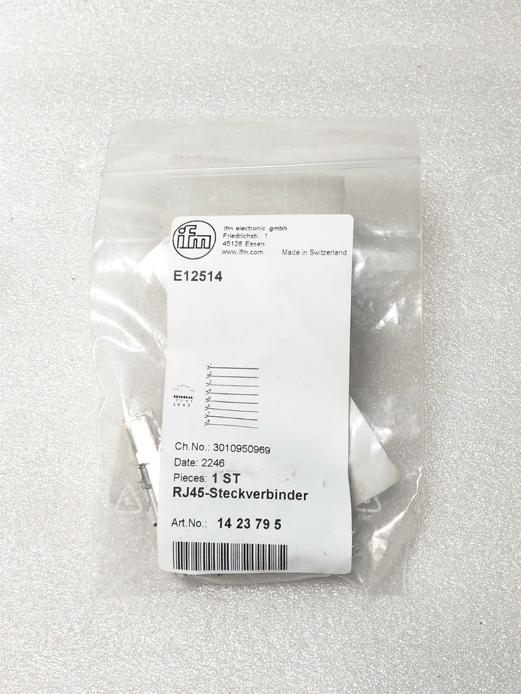 IFM Efector E12514 Plug Modular Connector 8p8c (RJ45,Ethernet) Position Unshield