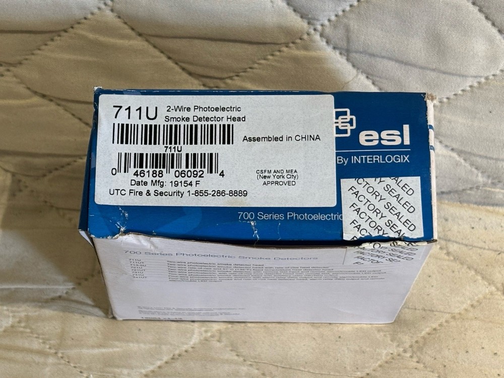 BRAND NEW 711U INTERLOGIX ESL PHOTOELECTRIC SMOKE DETECTOR SHIPS FREE