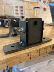 belt grinder tracking mechanism