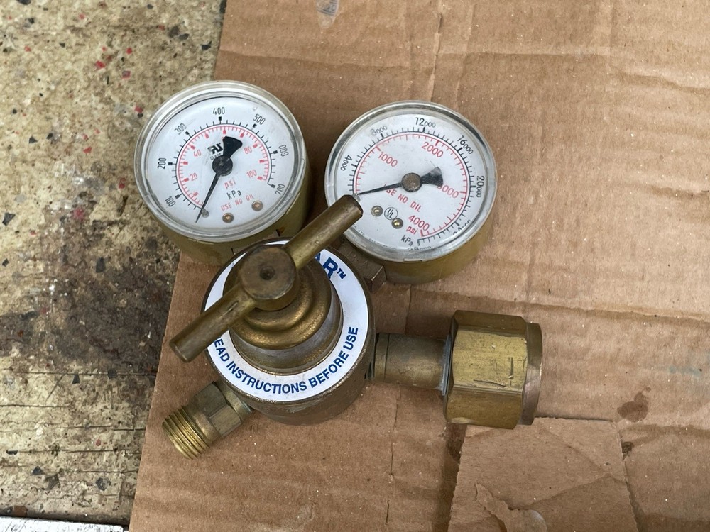 PRAXAIR PROSTAR 150-60 3000 PSI Gas Pressure Regulator