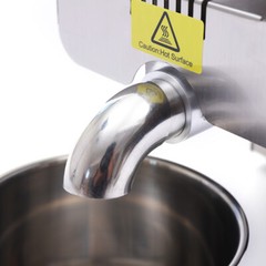 7 Kg/H Oil Press Machine Automatic Oil Extractor Cold/Hot Oil Presser 0.75 KW~