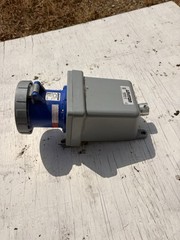 Leviton BX60-V Industrial Weatherproof Receptacle, 250V 16-30A, Gray/Blue