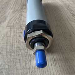 MAL40X100-CA Pneumatic Air Cylinder Bore 40mm Stroke 100mm Double Acting 1Pc