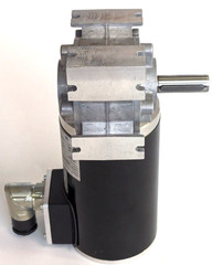 Lenze SSN40-1GVAR-063C22 + Transmission SSN40-1FVAR NEW