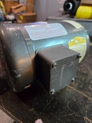 M3461 Baldor Reliance 1/2HP 1725RPM 230/460V 48 TEFC 3Ph 2/1A 1/2″D NEW $239