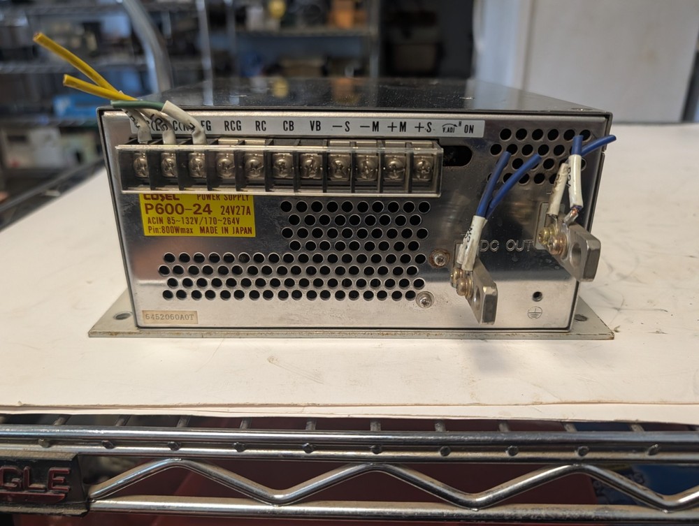 COSEL P600-24 Switching Power Supply 24VDC 27A 85-132/170-264VAC