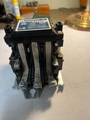 Telemecanique 30A Contactor 3 phase 120VAC control CAT# A134C