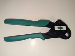 NEW McDonald 2301ACT & 2302 1/2 & 3/4 Pex Angle Crimp Tool With Copp Crimp Rings