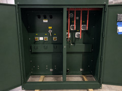 NEW T&R Electric 2000kva Oil Transformer 13200/7600 480/277 padmount 13,200