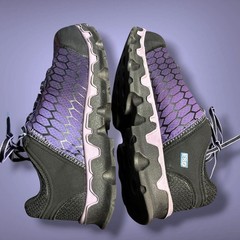 NWOT Women’s 8M TIMBERLAND PRO Powertrain Purple Black Alloy Toe Work Sneakers