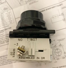 EATON CUTLER HAMMER E34PB1 53X BLACK CORROSION Resistant Push button