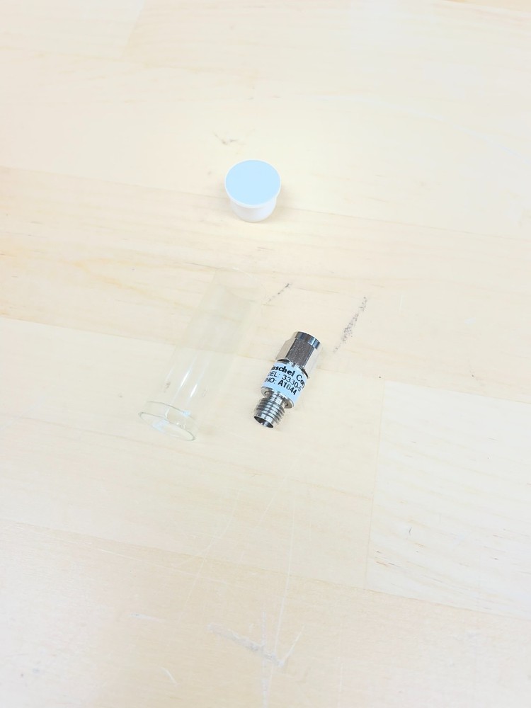 Weinschel Attenuator 3330-5 DC-18GHZ 5DB 2W