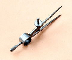 Brown & Sharpe Mfg. Co. No.800 Dividers w/Round Legs; Mini 2.0” Size & Capacity!