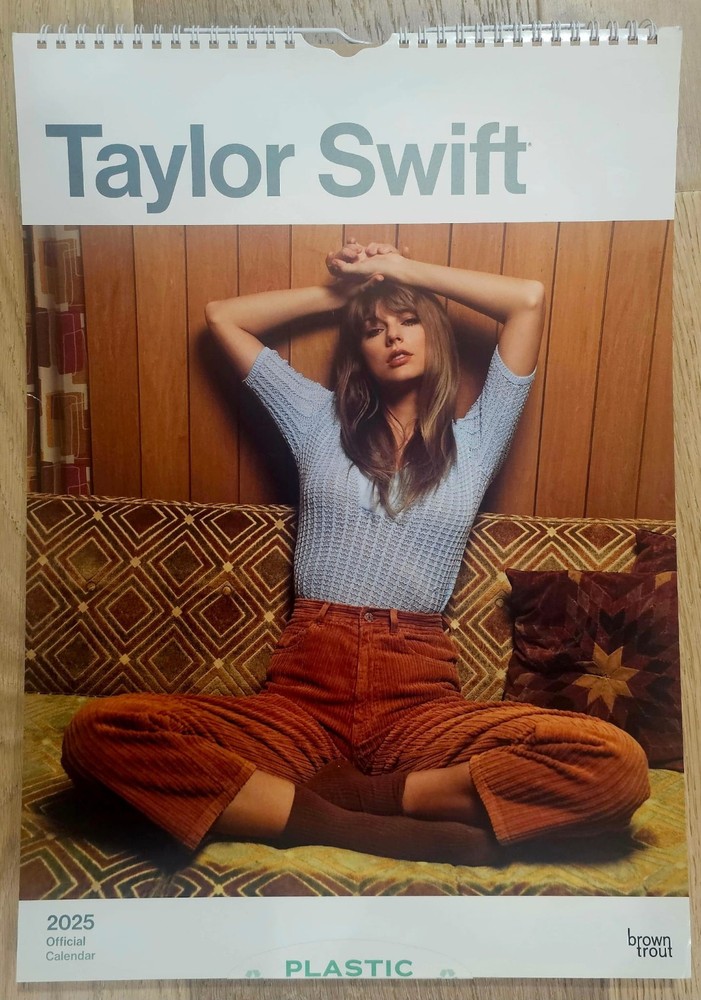 TAYLOR SWIFT Calendar 2025 OFFICIAL MIDNIGHTS Jul 2024-Dec 2025 -18 Month NEW
