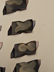 VR/Wesson VRG3047R VR527 GRADE 8 NEW R/H GROOVING INSERTS Carbide LOT1173