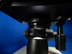 Omax Four Lens With Slide Stage Microscope Lightg and Aperature Control Good Use