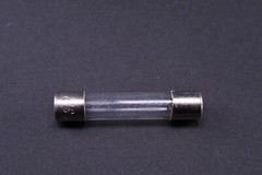 20 Littelfuse 717H Miniature Fuse 1/2A – 125V AC 100A-250V AC