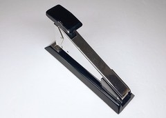 ISABERG RAPID ▪️ Classic 2 ▪️ Black & Chrome STAPLER 🔸️ Sweden 🔸️ V.CLEAN