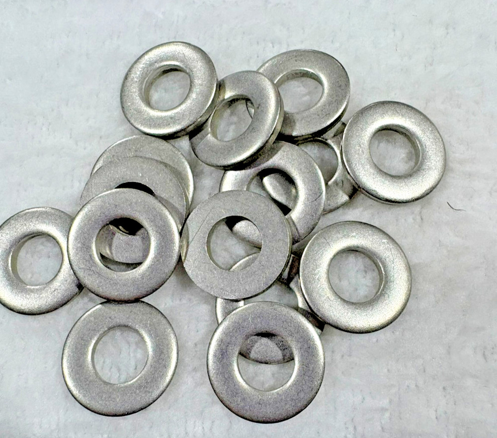 5/16″ WASHER SPACER SHIM HEAVY DUTY STAINLESS 5/16 x .680 x .107 10 pcs