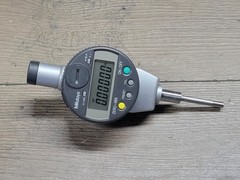 MITUTOYO DIGITAL DROP INDICATOR NO. 543 452B .00005″ -1″
