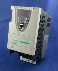 SCHNEIDER TELEMECANIQUE ALTIVAR 71 ATV71HU22N4 AC DRIVE 2.2kW 3HP. WARRANTY