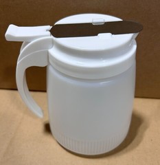 Winco PSUD-32, 32-Ounce Plastic Syrup Dispenser with Plastic Lid